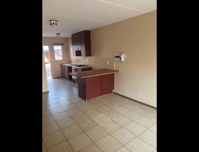 2 BEDROOM APARTMENT BLOCK FOR SALE IN THERESAPARK
